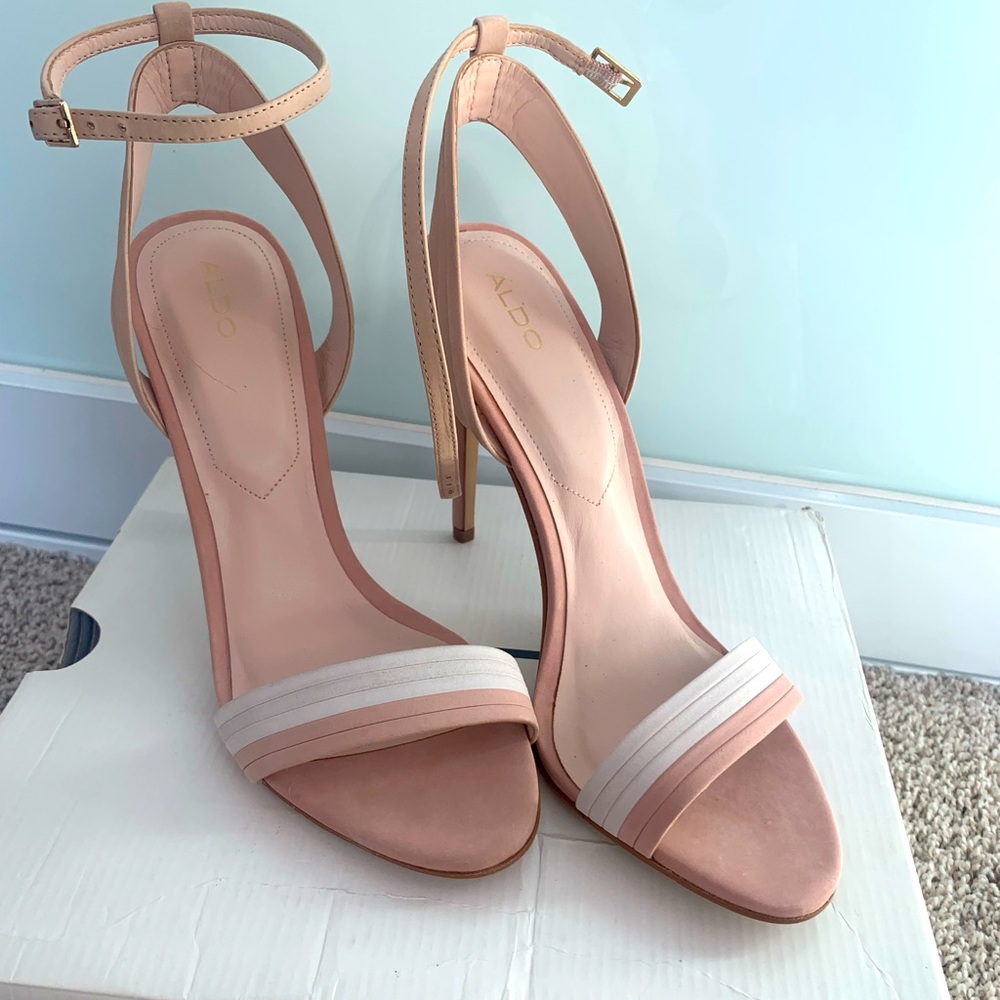 Aldo high heels. Size 9. New in box.